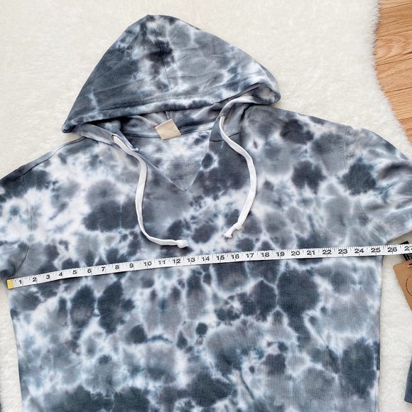 URBAN REBEL Women's Hoodie, Tie Dye Light Hooded Sweatshirt, Gray, 2X - Picture 6 of 9